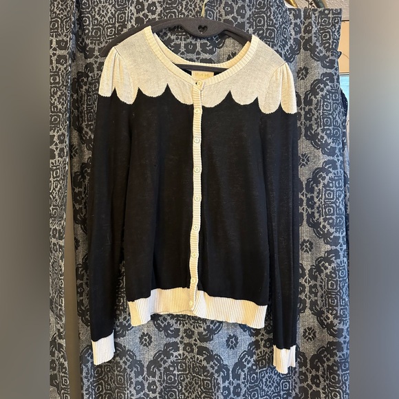 ModCloth Parisian cardigan in black-and-white, size medium - Picture 1 of 6